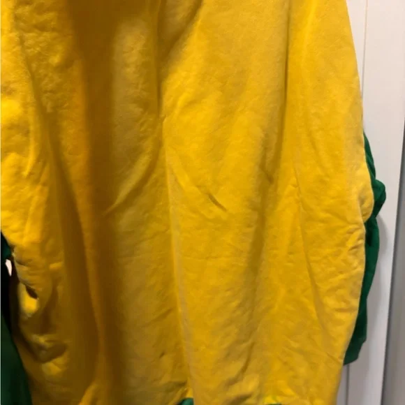 Queen of sparkles Queen Colors Rainbow Crayon Graphic Sweatshirt - Picture 9 of 13